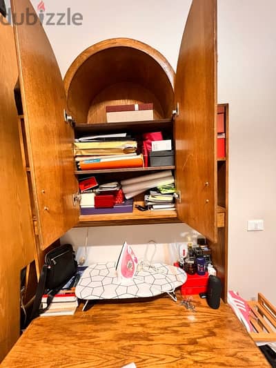 مكتب خشب طبيعي بحالة ممتازة – 120×70×80 سم