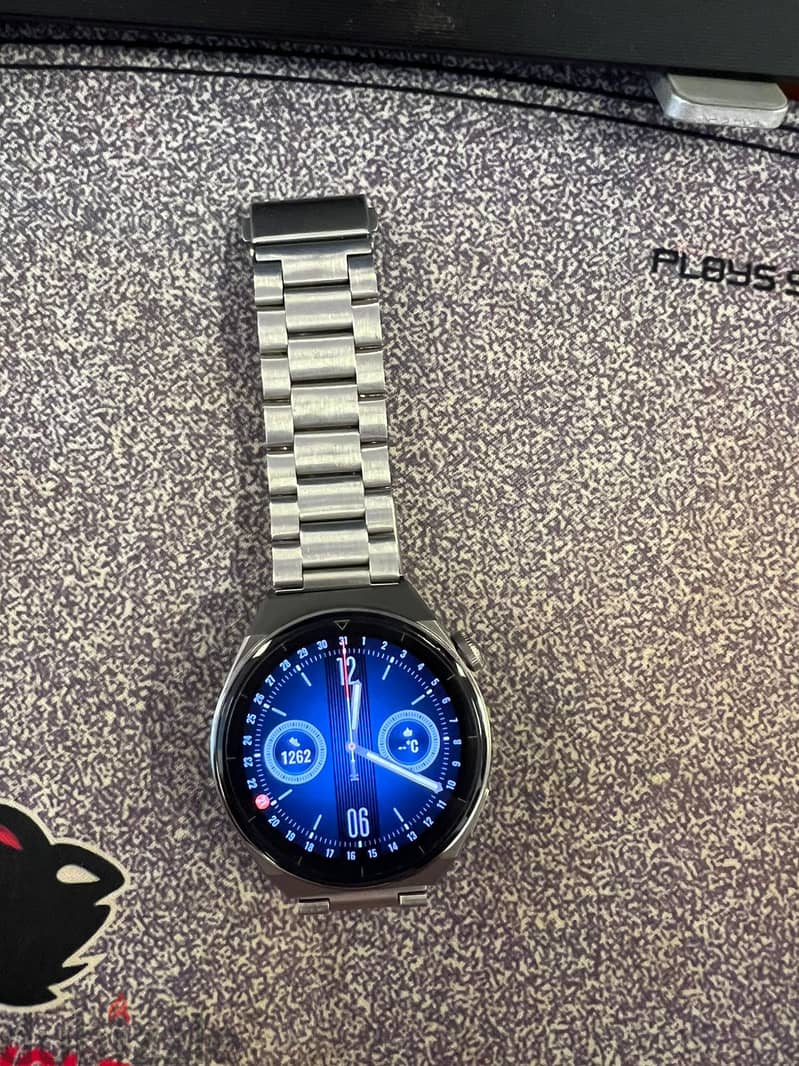 Huawei Watch GT3 Pro Titanium 1