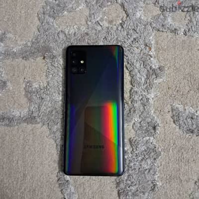 SAMSUNG A51