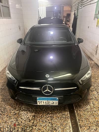 Mercedes-Benz A180 2021