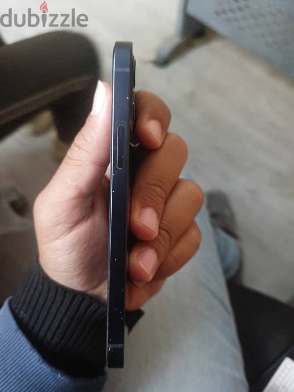 ايفون ١٢ iPhone 12 3