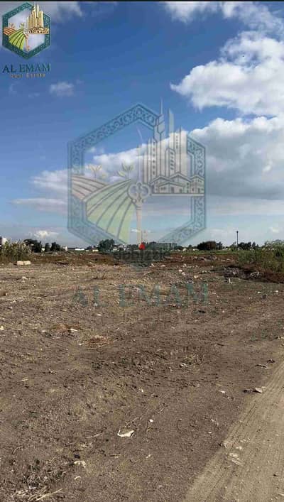 Distinct land plot registered at the real estate registry