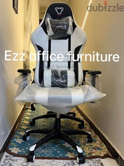 كرسي جمينج فرجل مستورد بالكامل من شركه Ezz office furniture للأثاث
