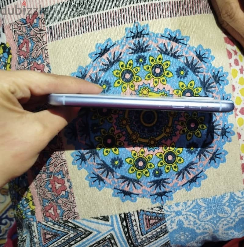iphone XR 256 8