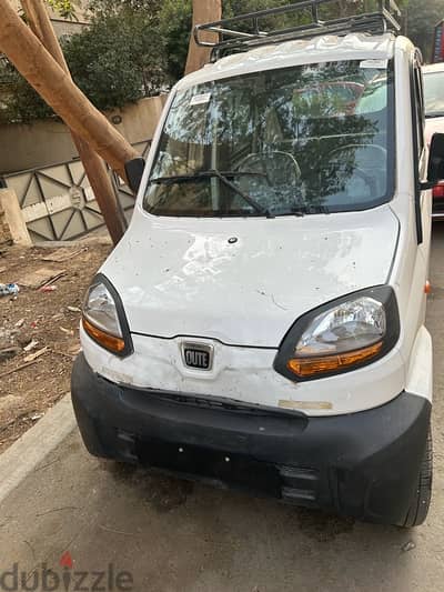 Bajaj qute