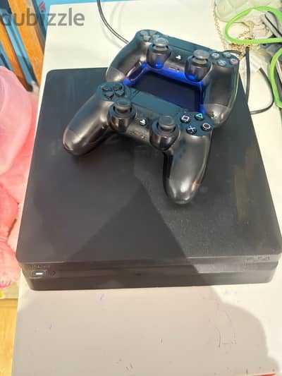 ps4 with 2 controllers