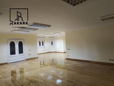 Administrative headquarters for rent in Heliopolis at the Military College Square, Administrative license 300m, third floor
