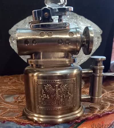 ولاعة ياباني فاخرة علي شكل صاروخ Luxury Japanese lighter