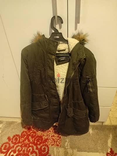 LC Waikiki girls coat  بالطو بناتي اصلي كالجدبد