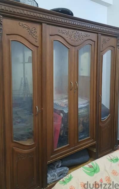 دولاب نيش