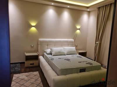 استديو مفروش للإيجار في كمبوند هايد بارك