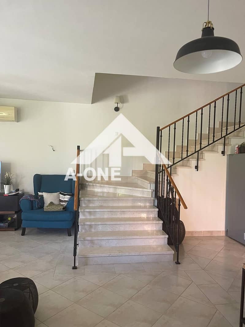 فيلا بـ٦ غرف نوم في مراسي، صورة ٧ من ١٣