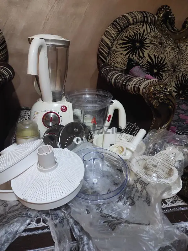 Fully functional, very clean kitchen appliance; inspection is the best proof