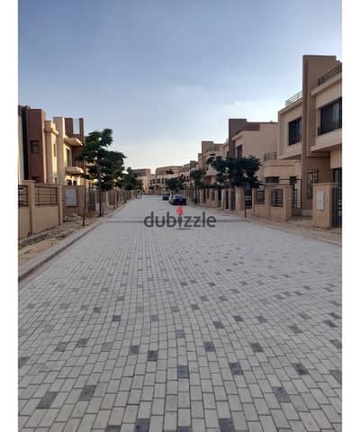 Twin house villa For sale immediate delivery - Alma Compound - Iwan, Sheikh Zayed