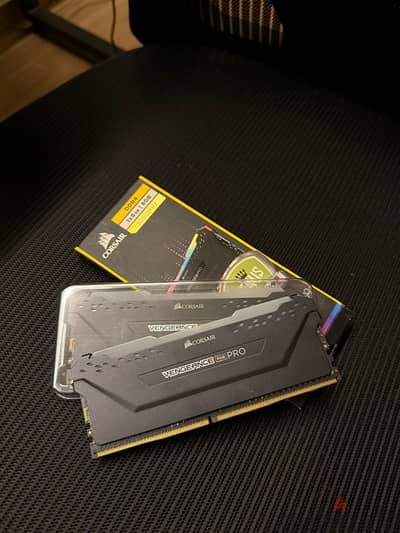 ram corsair vengeance pro 2x8 gb