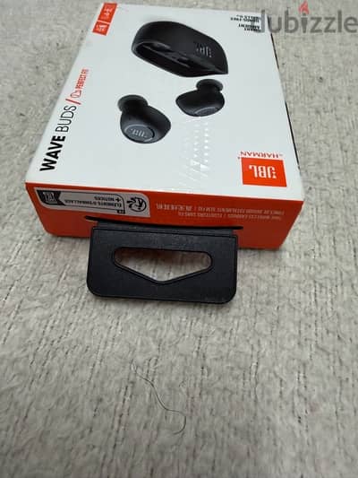 JBL Wave Buds أصلية للبيع – حالة ممتازة