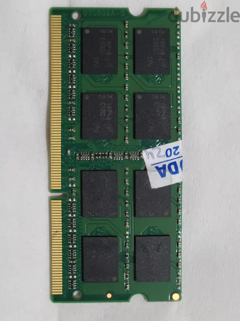 Cruciral Laptop 8GB DDR3