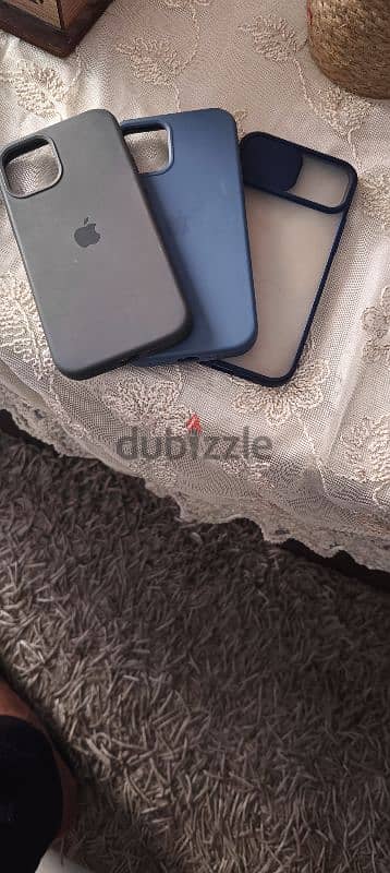 جرابات ايفون ١٢ او١٢ برو