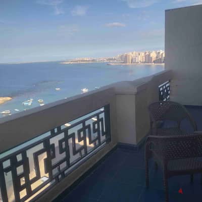 شقة للايجار200مكيفة عالبحر مباشر بميامي فيو مباشر للبحر وكورنيش