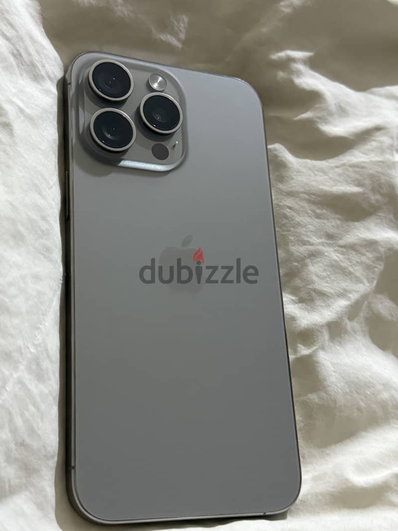 Iphone 15 pro max 2