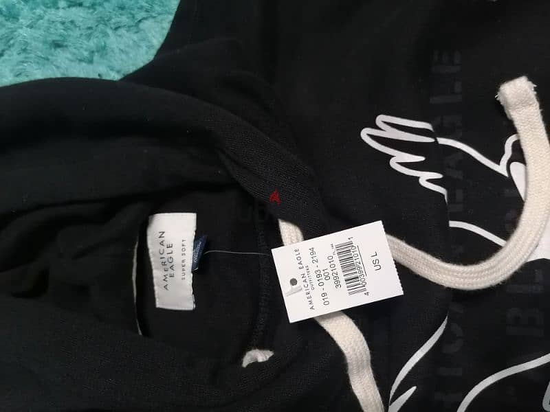 new american eagle hoodie 3