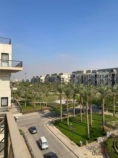 شقة 160م للبيع في Eastown Terraces – فيو على جاكراندا main park