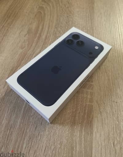 iPhone 17 Pro Max 256gb Blue - ايفون ١٧ برو ماكس ٢٥٦ جيجا ازرق