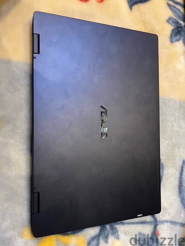 Asus expertbook b3402 1