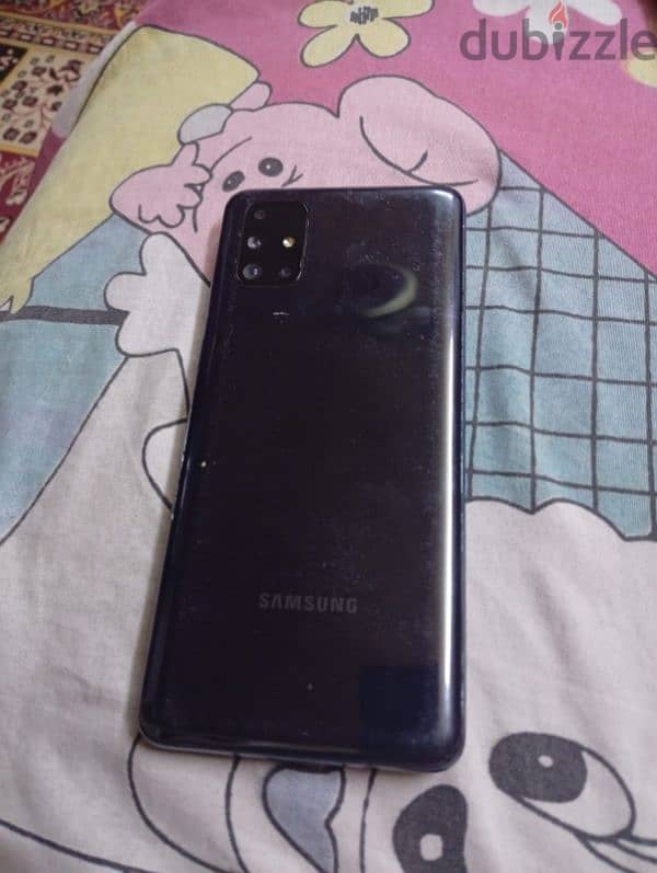 Samsung M51 3