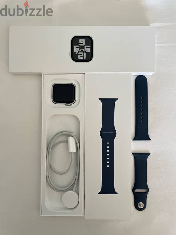 Apple Watch SE 2 - Excellent Condition 2