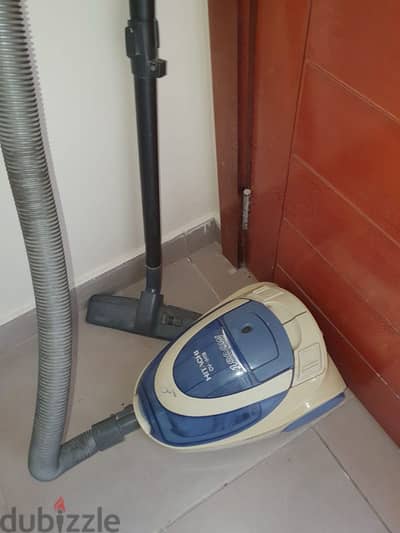 مكنسه هيتاشي 1800w ممتازه