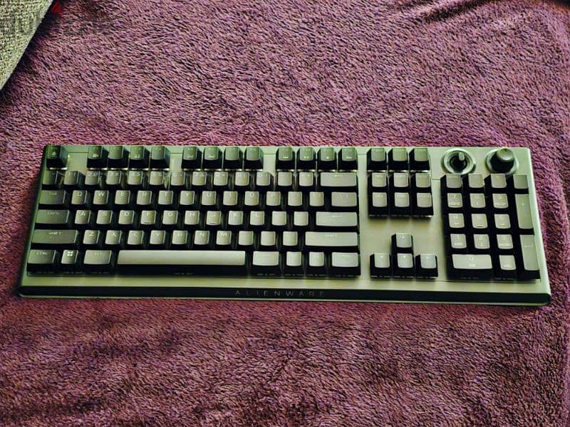 Alienware AW920K Wireless Gaming Mechanical Keyboard 6