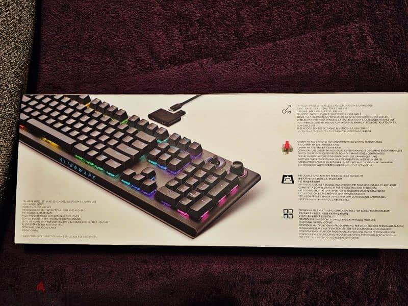 Alienware AW920K Wireless Gaming Mechanical Keyboard 9