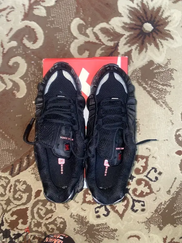 Nike Shox