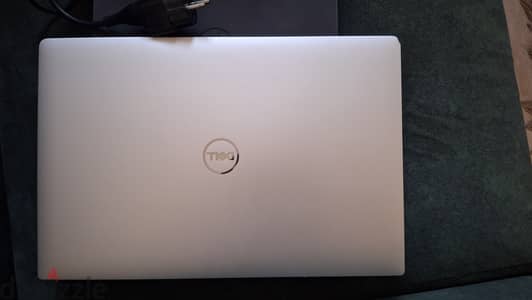 Dell XPS 9570