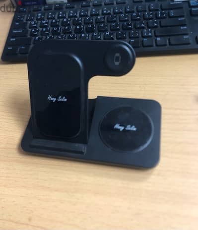 wireless charger 3in1  Excellent condition