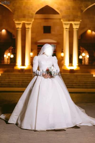 فستان زفاف