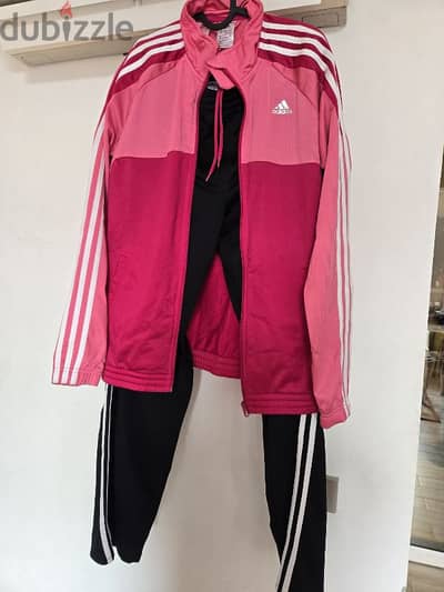 Adidas training suits S-M size