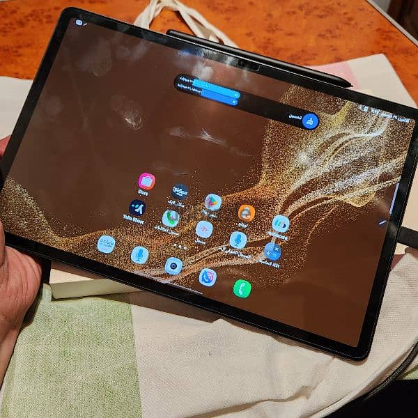 Samsung  Tab S8 plus 1