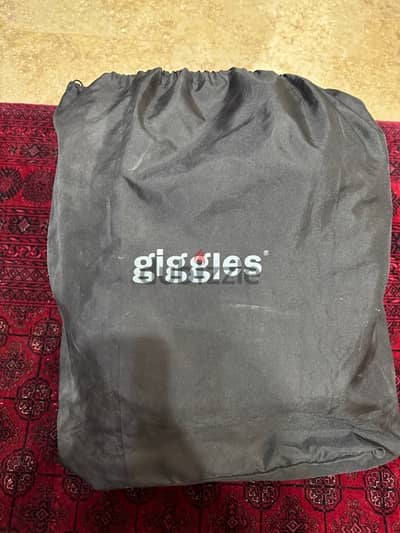 استرولر giggles