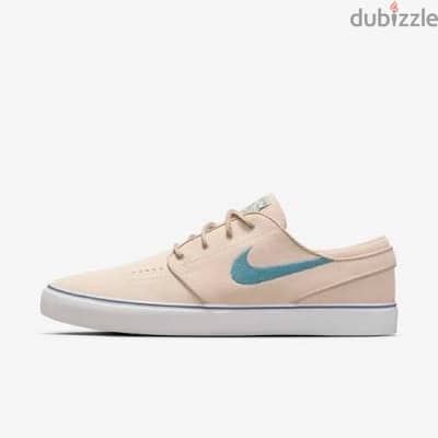 Original Nike shoes size 44 new