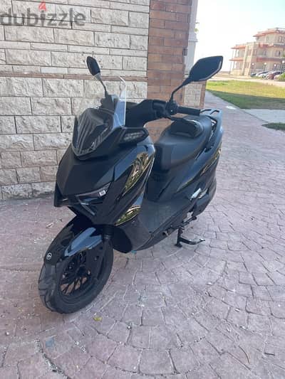 used keeway Maximo’s scoter 3000 electrical