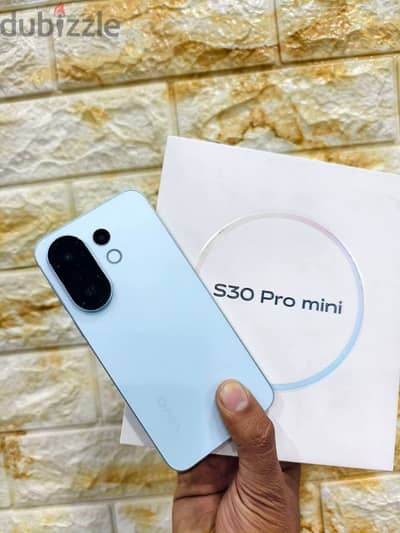 Vivo s30 Pro mini 512 giga 16 ram   المعروف بإسم x200 Fe