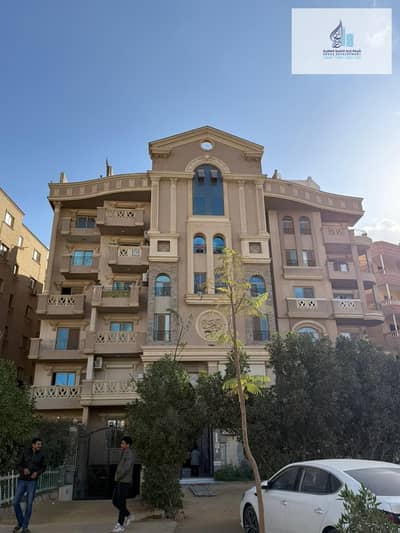 للبيع – شقة أمامية مميزة جدًا على ميدان مباشر  المستثمر الصغير – جنوب الأحياء  مشروع بيلا – عمارة 99