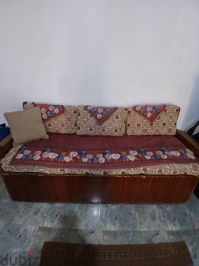 كنبة سحارة