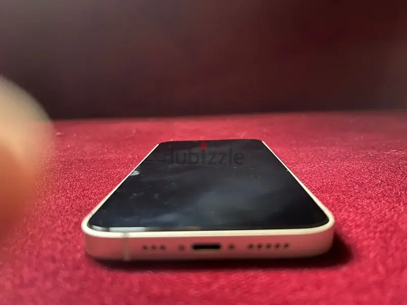 iPhone 1365575542477825122