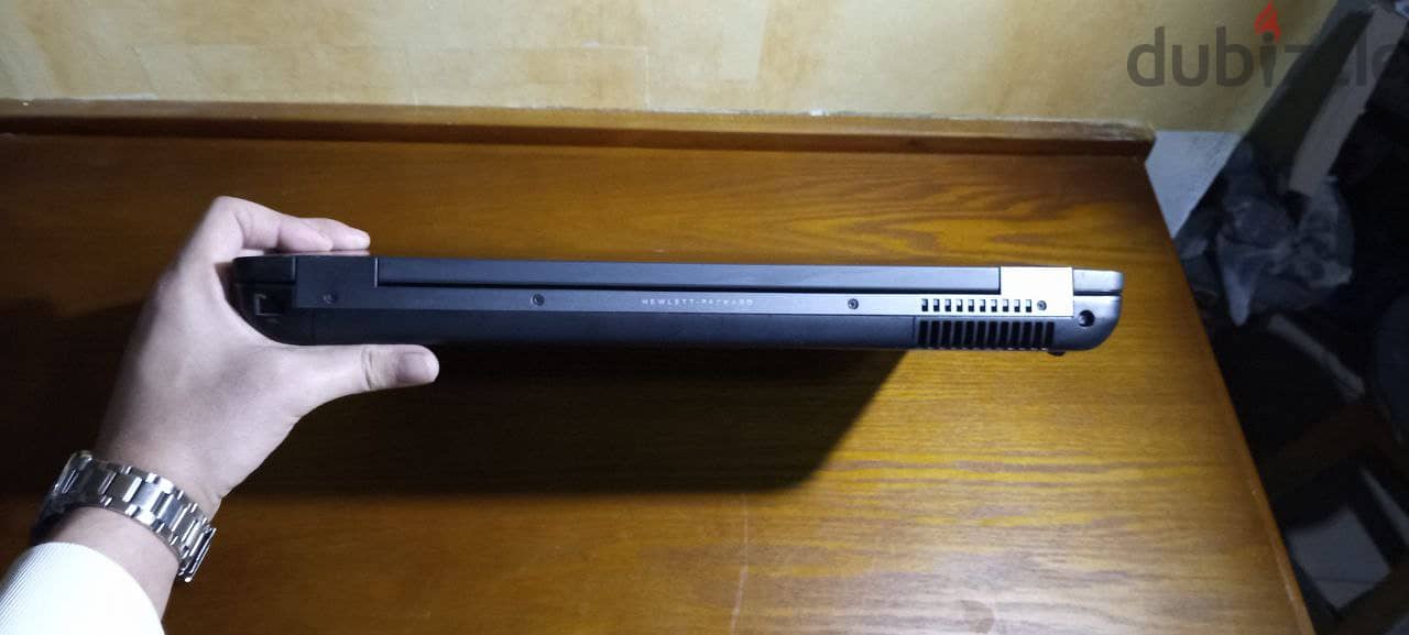 hp zbook 17 G2 core i7 - Nvidia 4GB 1