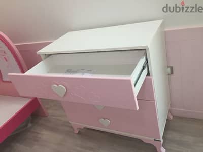 Little Princess Royal Four-Drawer Chest from Caploomba