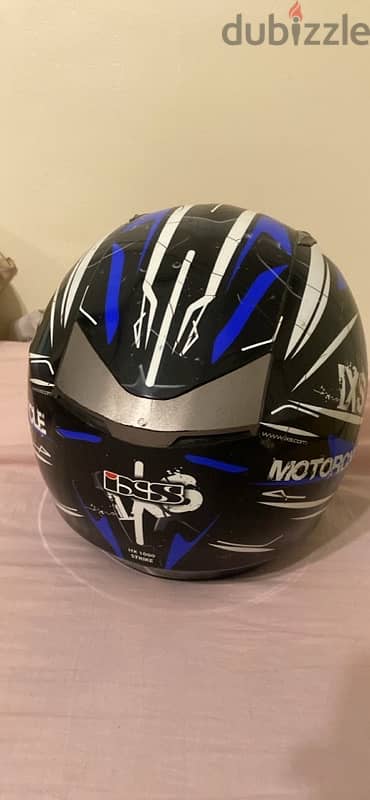 helmet 2