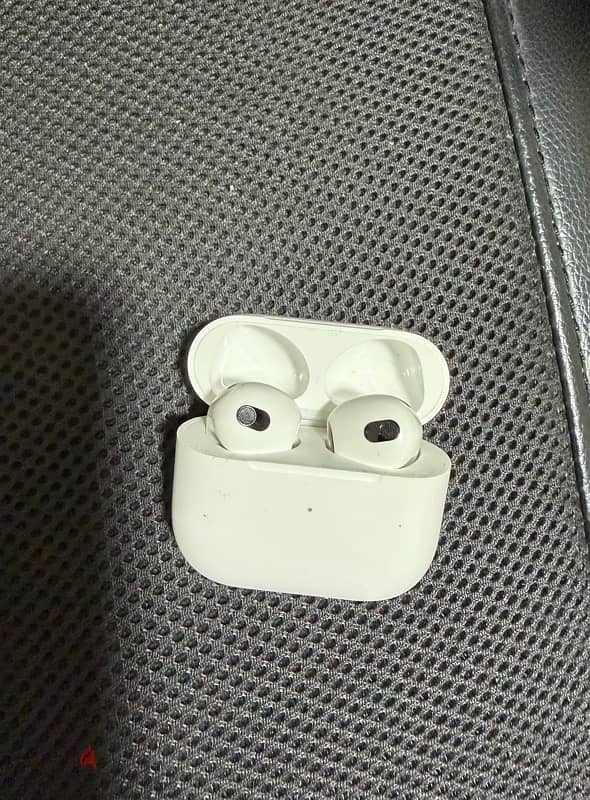 AirPods 3 2